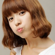 嘟嘴卖萌超可爱,QQ头像女生卖萌可爱图片