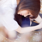 浅色夏末,qq意境女头图片