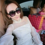 一生都得酷,QQ头像女戴墨镜时尚图片