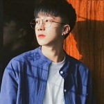 休闲照片男生微信头像图片