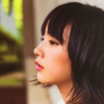 侧脸伤感女生头像图片