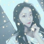 唯美的星星系女头像图片
