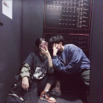 不正经最污的互摸情头图片