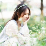 清新轻柔细腻女头图片