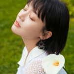 清新伤感思念短发女头图片