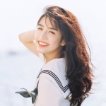 温柔阳光微笑清纯女头图片