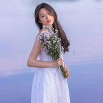 清新治愈系甜蜜长发女头图片