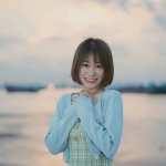 短发甜蜜唯美女头图片