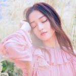 安静怀旧伤感经典女人头像图片