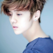 鹿晗帅气迷人头像图片