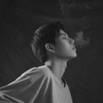 侧脸帅气男生意境头像图片,吻你眉间风