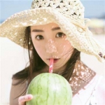 2022女生简单大方干净头像图片