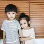 真人版可爱小孩情头一对 高清萌版明显的情头一对可爱小孩图片