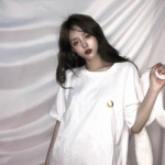 微信头像韩系女生淡雅高冷图片