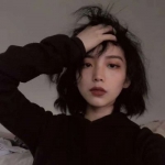 超酷女头图片真人 好看的超酷女头干净文案图片高清