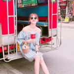 时尚漂亮微信头像女 高清年轻的阳光时尚漂亮气质女头像图片
