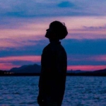 情头一对两张背影海边 高清浪漫的海边情头背影一对两张图片