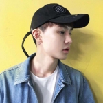 暖色系阳光男头 高清好看帅气的暖色系温柔男头图片