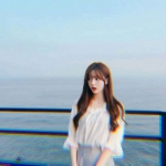 海边唯美小清新美女图片 高清好看的美女海边真人清新唯美