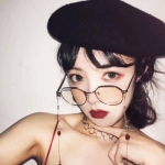 气质清冷高贵真人女生头像图片
