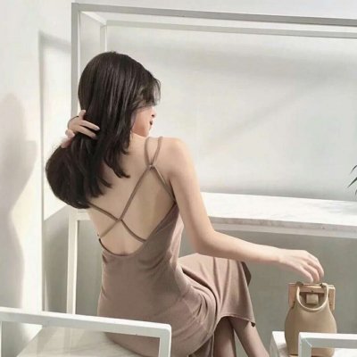 抖音最火时尚美女背影头像
