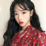 酷酷的冷淡风女头像图片