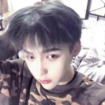 帅气的头像简单气质男生图片