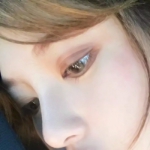 只露眼睛的头像女图片