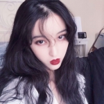 浓妆艳抹的头像女生图片