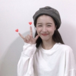 好看高清的女生甜美头像图片