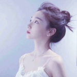 女头简单气质好看高清图片