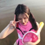 2023最火的女生QQ头像女生