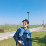 高清帅气的街拍头像男生图片