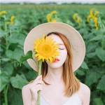 女孩简单气质高清头像图片