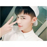 超甜的白边情头一人一张图片