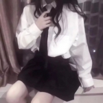 真人优质情头好看高清的两张图片