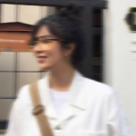 优质好看高清的丧气摇晃模糊女头图片