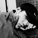 男生高清帅气的伤感黑白头像图片