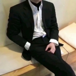 男人成熟帅气的高冷西装头像精选