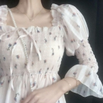 真人部位女头穿裙子的图片