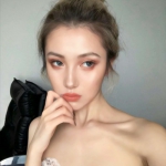 微信高清漂亮的时尚高冷美女头像女生图片