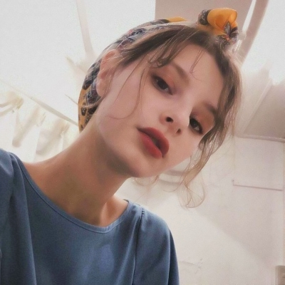 忧郁气质的欧美女头图片(图12)