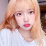 2023女生新潮时尚的网络头像