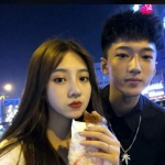 甜甜的恋爱双人潮流情侣头像图片