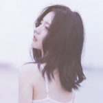 颜值与气质都出众的女生微信头像