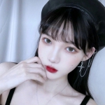 漂亮的真人女照片同一人多张