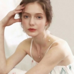 欧美高清无水印优质好看的ins风格女生头像