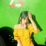 女生绿色系个性好看的头像图片