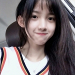 精致高清好看的女头像图片