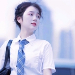 微信好看高清的蓝色唯美系女头图片